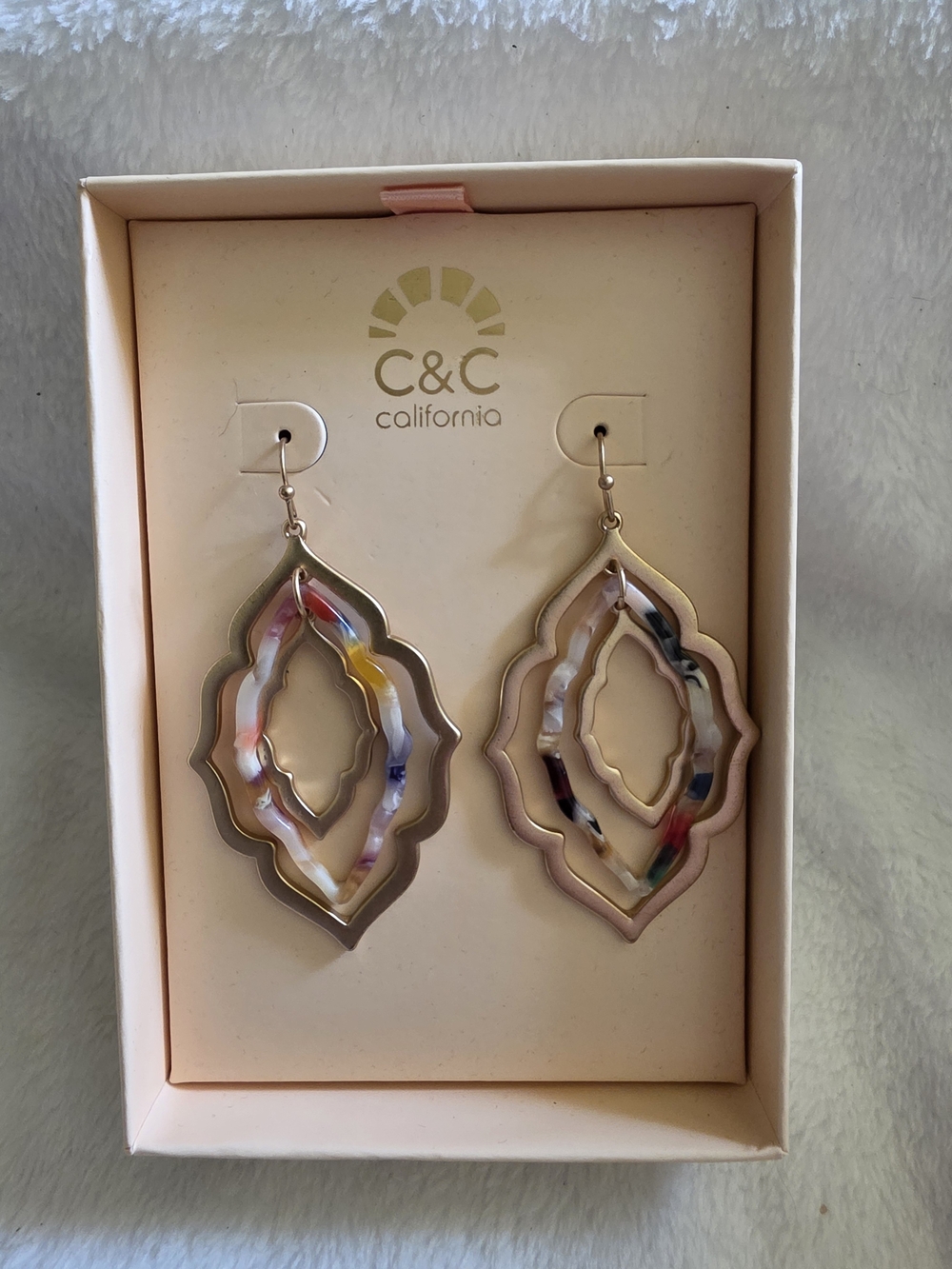 NIB C&C California Gold & Multi-Color Acrylic Moroccan Drop Earrings Statement